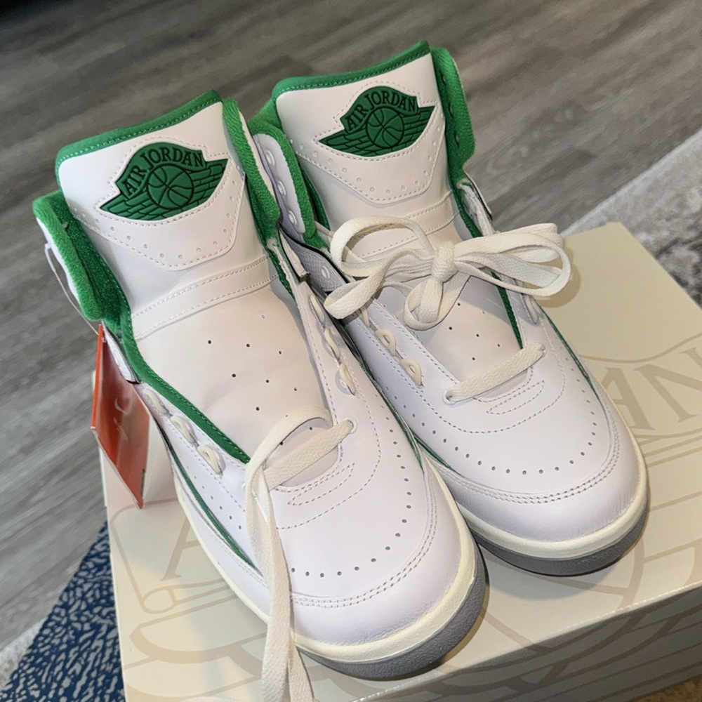 Air Jordan 2 Retro